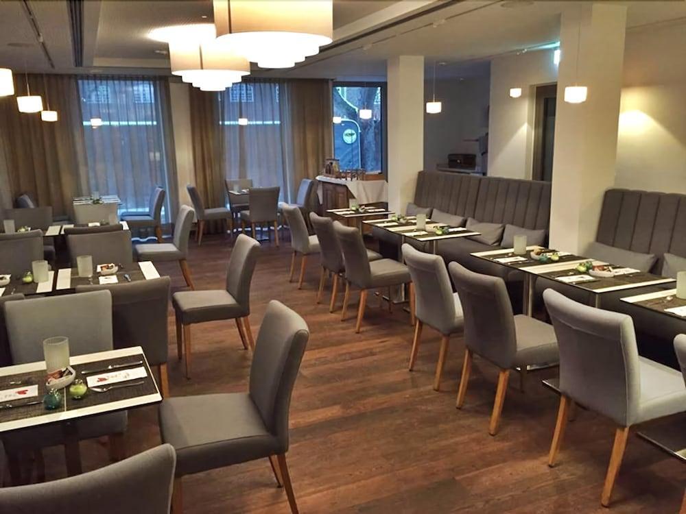 Hotel Goldenes Rad Ulm Ngoại thất bức ảnh