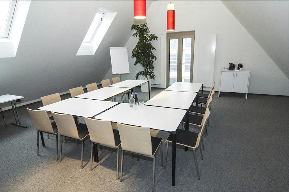 Hotel Goldenes Rad Ulm Ngoại thất bức ảnh